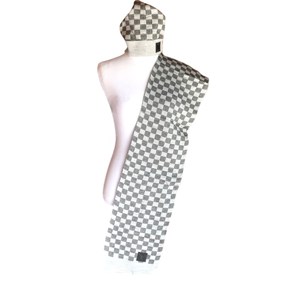 🆕 LV Unisex Néo Petit Damier Beanie + Scarf 🧣Set..🖤 - Picture 5 of 8